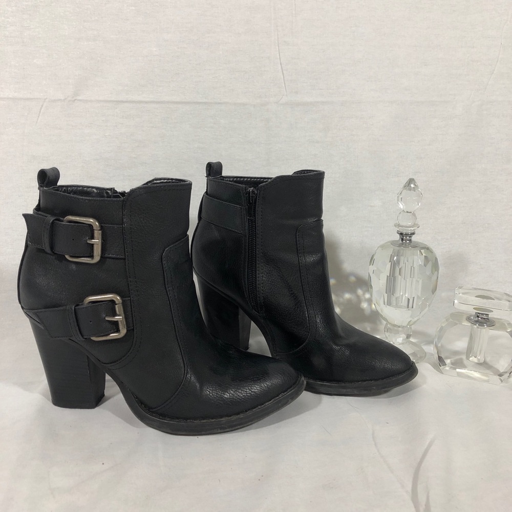 Black Heeled Buckle Booties